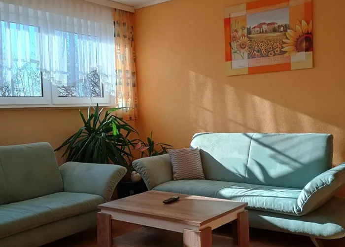 شقة Ganze Mit Balkon, Bis 5 Personen Rund 90 Qm