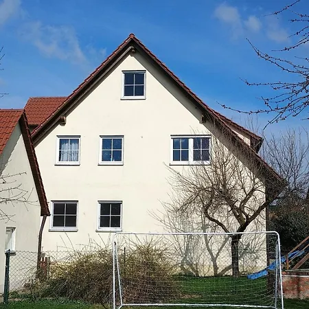 公寓 Ganze Mit Balkon, Bis 5 Personen Rund 90 Qm *
