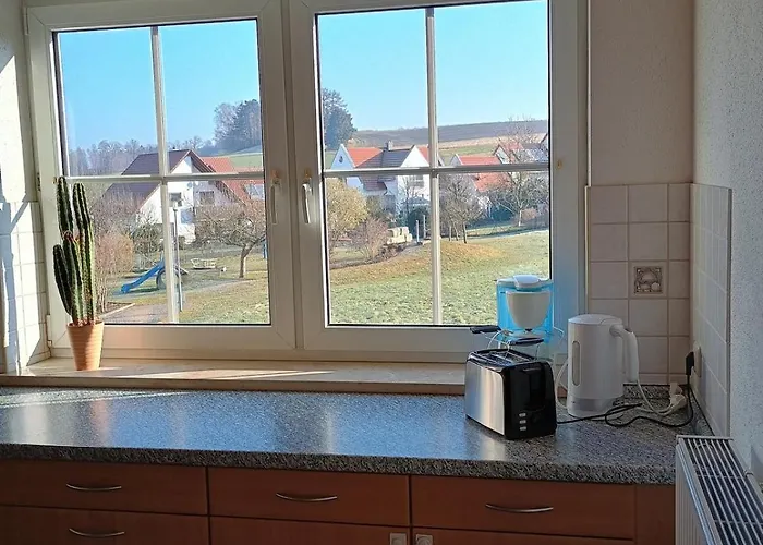 아파트 Ganze Mit Balkon, Bis 5 Personen Rund 90 Qm